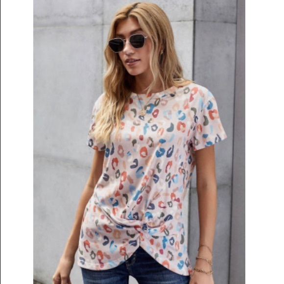 Multicolored Leopard Print Tee - Picture 5 of 7